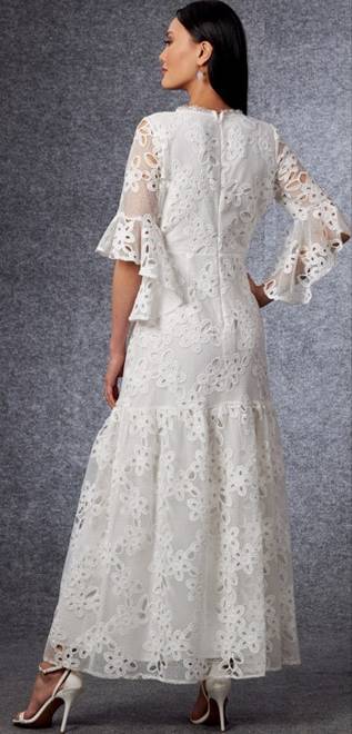 Фасон и выкройка белого кружевного платья